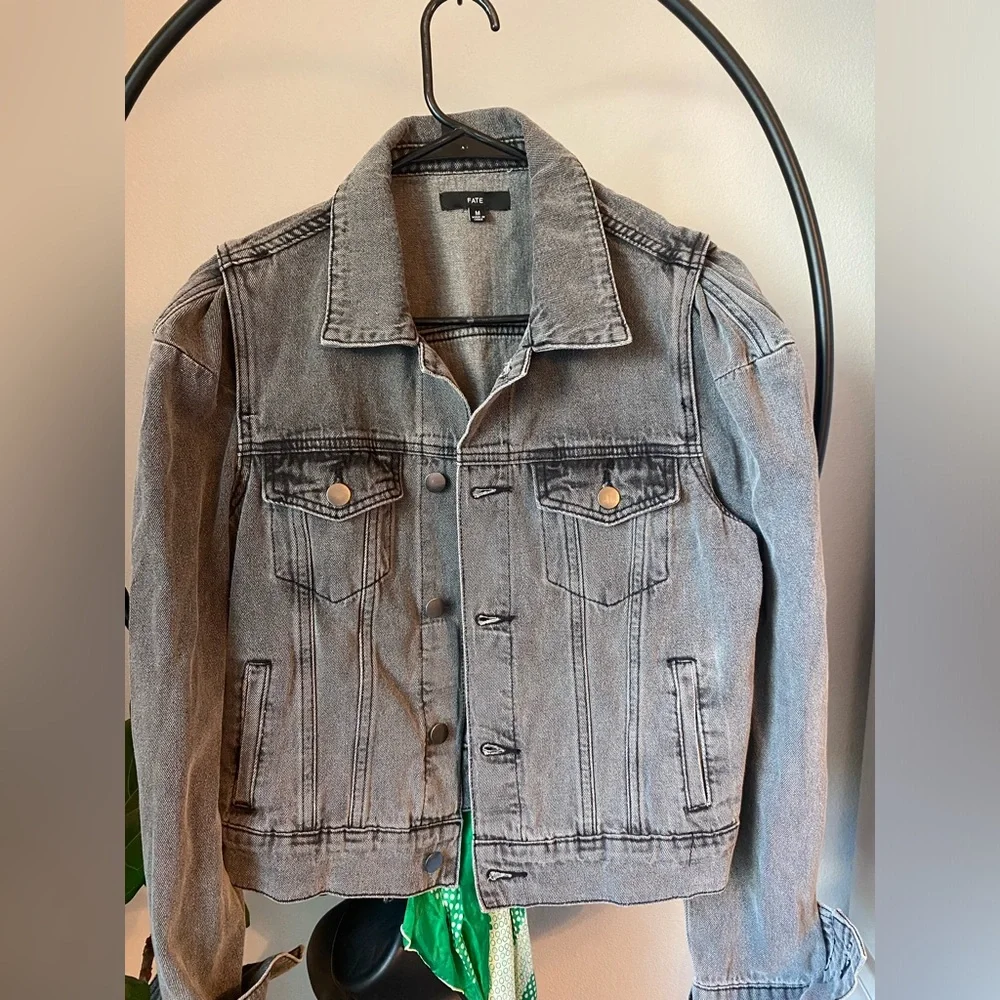 Fate Faded black Jean jacket with puffy shoulders. Size Med - Picture 2 of 9
